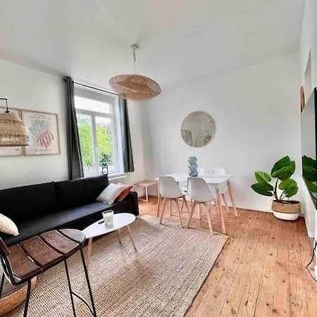 2 Mairie De 마르크앙 바롤